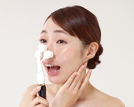 Lourdes FACE MAKE ROLLER 本体 Lourdes Face Make Roller | Japan Trend Shop