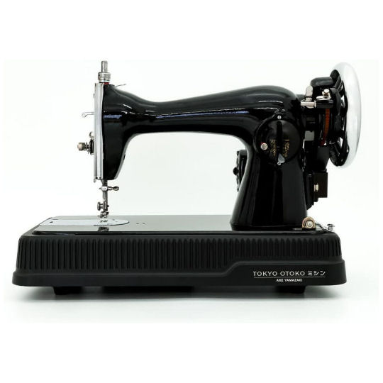 AXE YAMAZAKI TOKYO OTOKO ミシン ボタンホーラー付き Axe Yamazaki Tokyo Otoko Sewing Machine | Japan Trend Shop