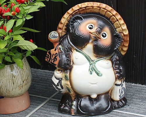 shigaraki-pottery-tanuki-